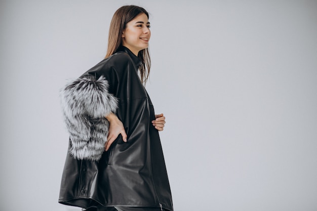 مزایای استفاده از مانتو کوتاه