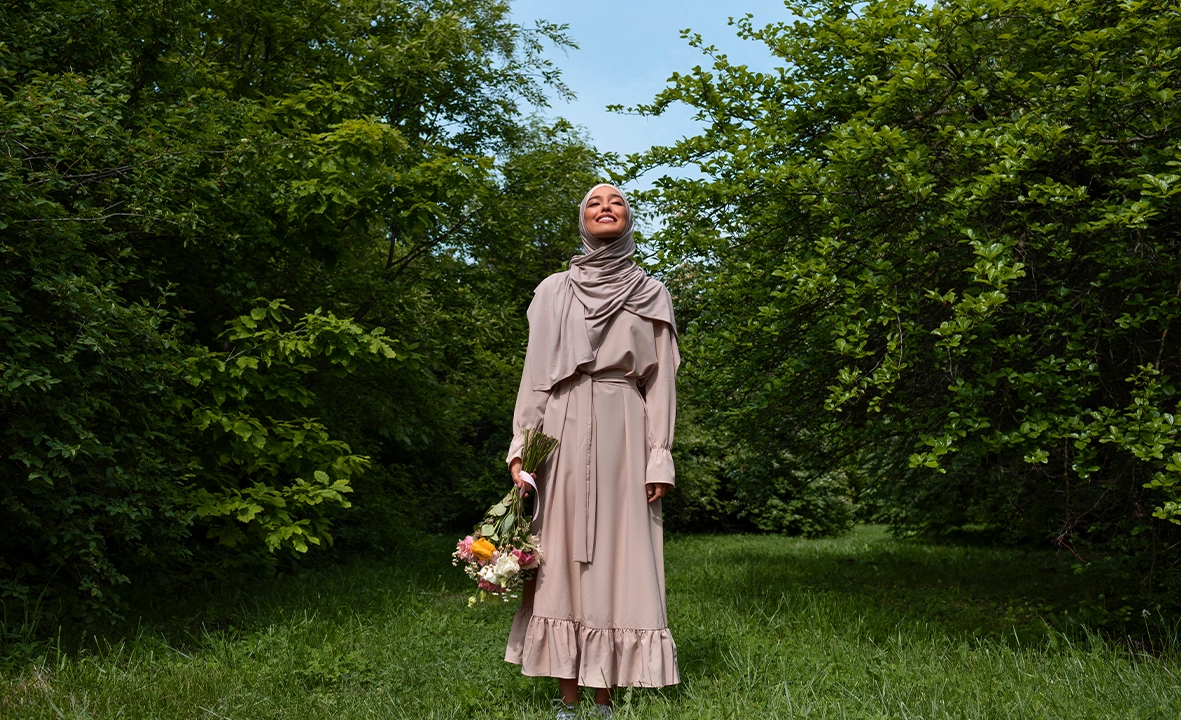 پیراهن زنانه اسلامی در موقعیت های مختلف